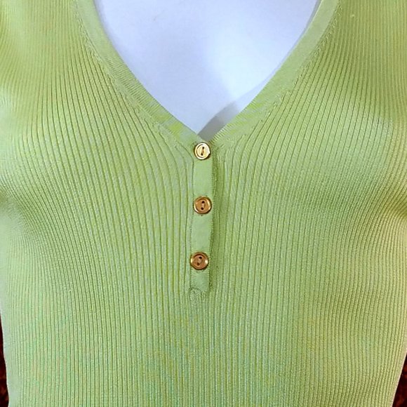 EXPRESS Knit sleeveless top L 💥 - Picture 2 of 10